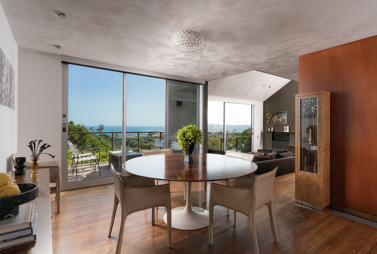 Dining room with a city view