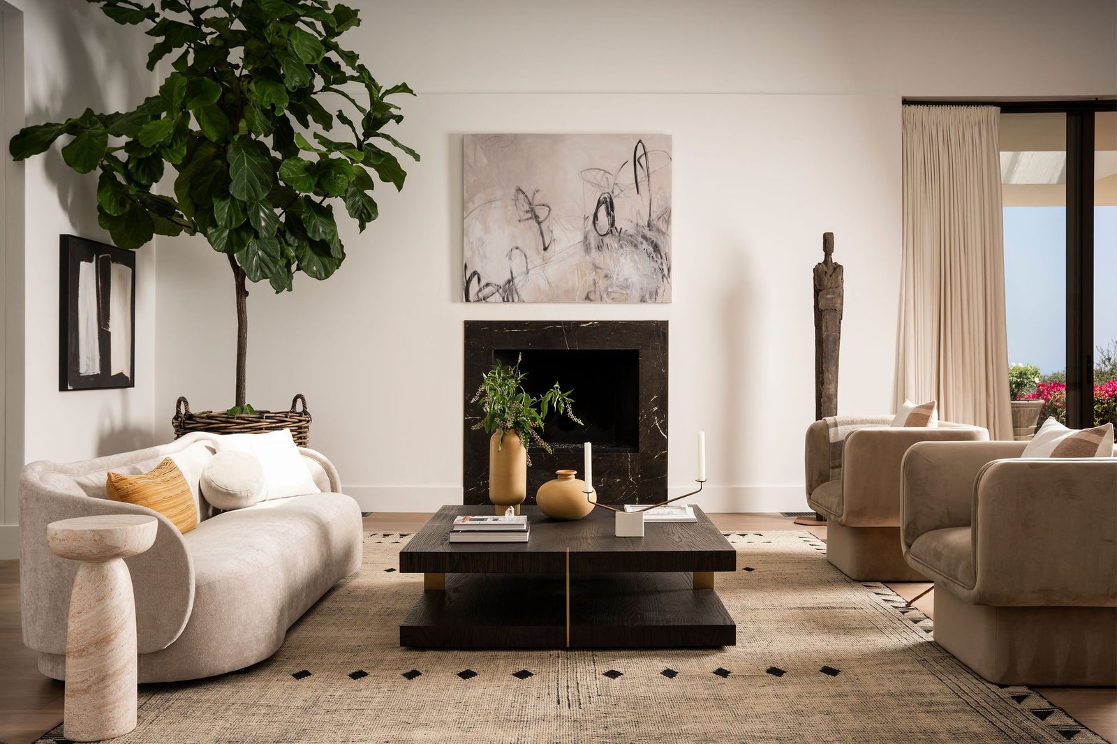 Living room with a fig tree