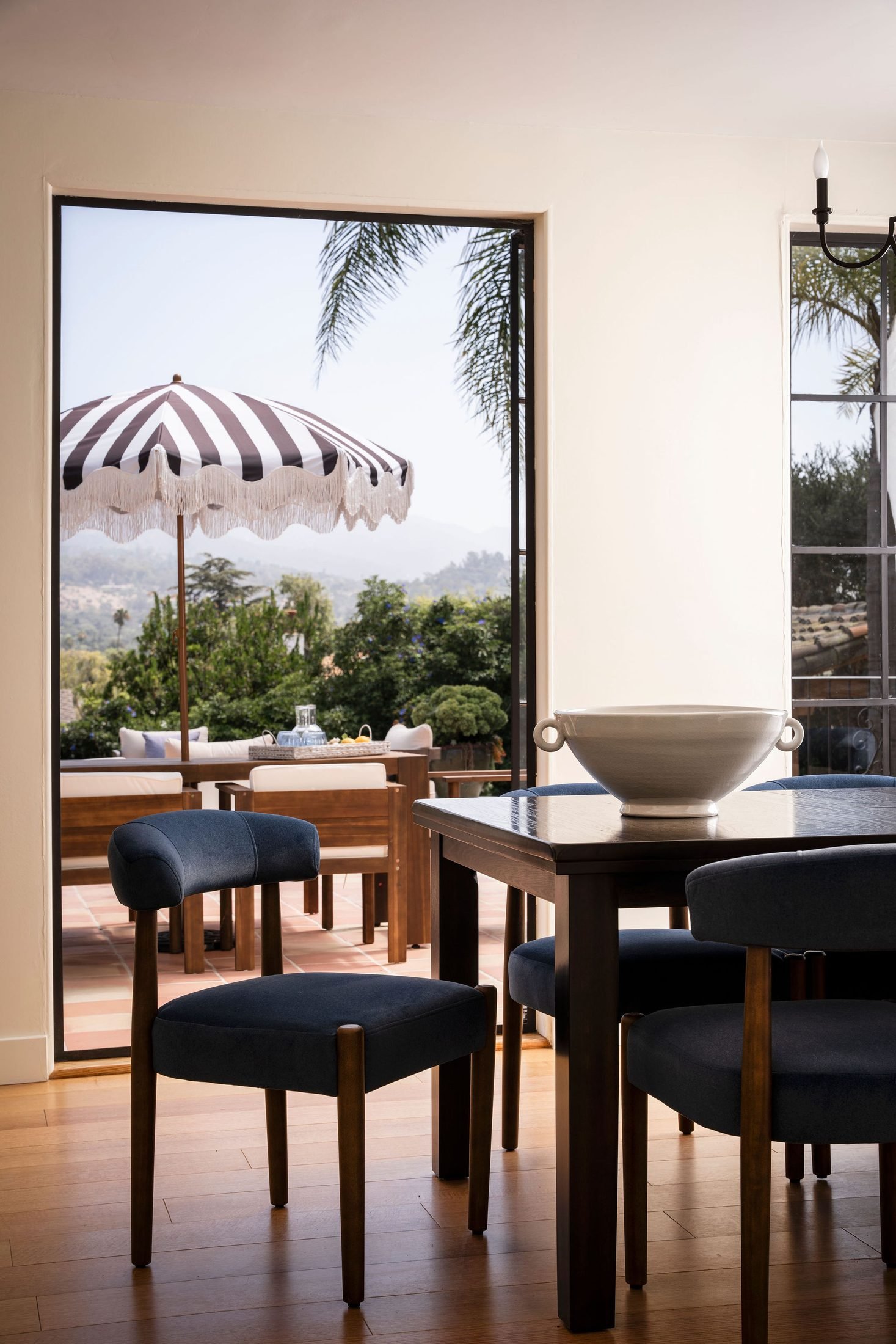 Outdoor dining terrace